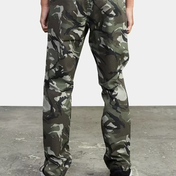 RVCA Mens Pant Chino Week-End Straight Fit Camo Size 29 Pants NWT - Picture 2 of 3